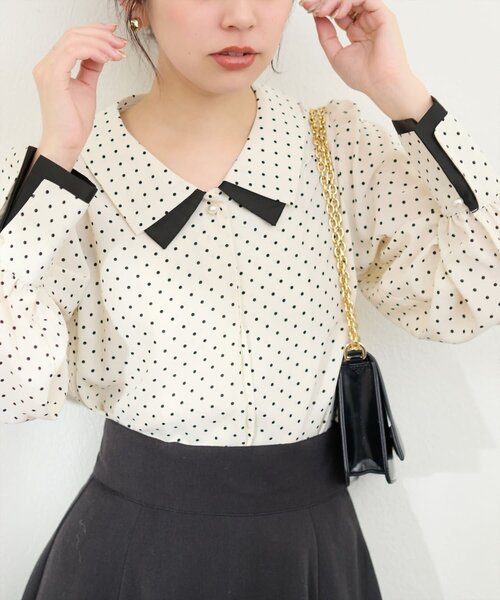 natural couture(ナチュラルクチュール)の「【WEB限定】osono重ね衿配色ブラウス(シャツ/ブラウス・レディース・サックスブルー/ピンク/ドット/ネイビー/ラベンダー/オフホワイト・FREE)」の6枚目の写真