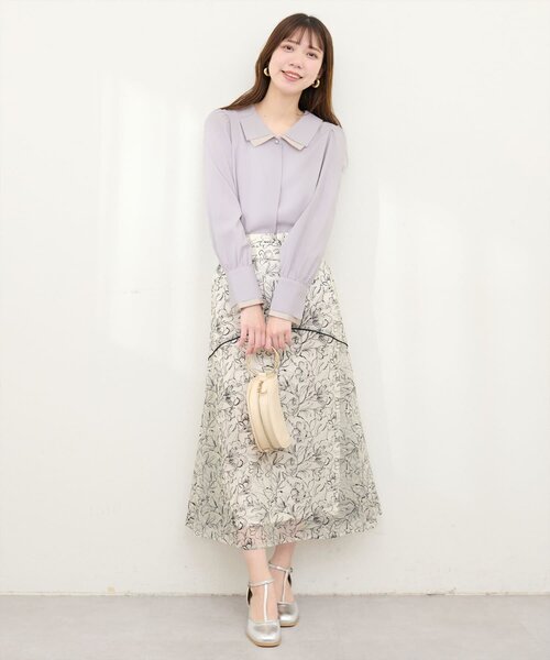 natural couture(ナチュラルクチュール)の「【WEB限定】osono重ね衿配色ブラウス(シャツ/ブラウス・レディース・サックスブルー/ピンク/ドット/ネイビー/ラベンダー/オフホワイト・FREE)」の8枚目の写真