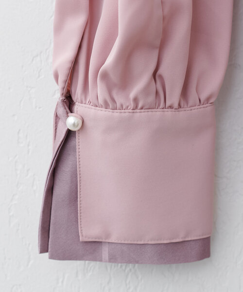 natural couture(ナチュラルクチュール)の「【WEB限定】osono重ね衿配色ブラウス(シャツ/ブラウス・レディース・サックスブルー/ピンク/ドット/ネイビー/ラベンダー/オフホワイト・FREE)」の16枚目の写真