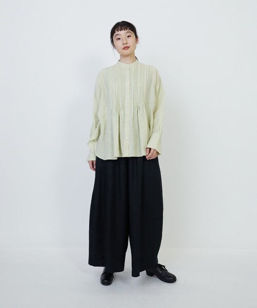 LOISIR(ロワズィール)の「グランジリネンランダムタックブラウス(シャツ/ブラウス・レディース・オフホワイト/ライム・FREE)」の11枚目の写真