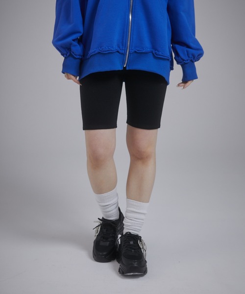 ENVYM（アンビー）の「テレコバイカーパンツ（その他パンツ・レディース・グレー/ブラック・FREE）」の2枚目の写真