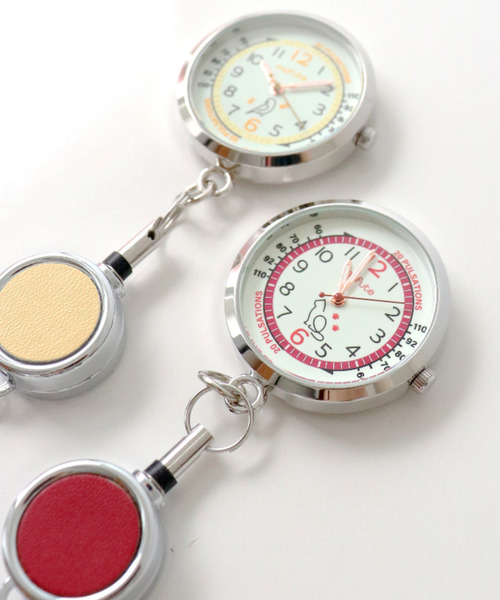 nattito(ナティート)の「〈nattito/ナティート〉Animal Reel Watch/リール付き ナースウォッチ アニマルリール(アナログ腕時計・レディース・ブルー/ブラウン/ピンク/レッド/イエロー・ONE SIZE)」の5枚目の写真