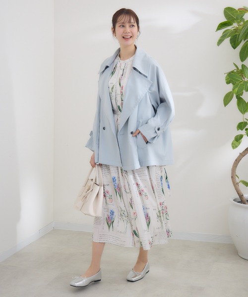 KATHARINE ROSS(キャサリンロス)の「【KATHARINE ROSS】〈UVカット・撥水加工・接触冷感〉ビックカラーハーフコート(トレンチコート・レディース・ライトグレー/グレイッシュベージュ・MEDIUM)」の5枚目の写真