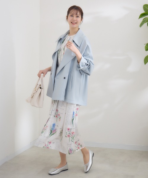 KATHARINE ROSS(キャサリンロス)の「【KATHARINE ROSS】〈UVカット・撥水加工・接触冷感〉ビックカラーハーフコート(トレンチコート・レディース・ライトグレー/グレイッシュベージュ・MEDIUM)」の6枚目の写真