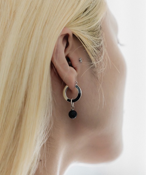 loni(ロニ)の「Color Peak Stone Pierce(ピアス(両耳用)・レディース・ホワイト/ブラウン/グリーン/ブラック・FREE)」の21枚目の写真