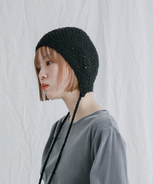 KBF（ケイビーエフ）の「スプリングニットボンネット（ニットキャップ/ビーニー・レディース・ブラック/ベージュ・ONE）」の2枚目の写真