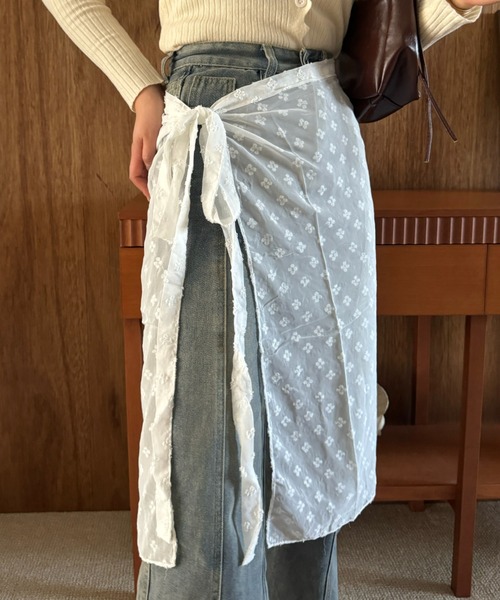 efill(エフィル)の「ドット フラワー シアー レイヤード 巻きスカート(スカート・レディース・ホワイト・FREE)」の18枚目の写真