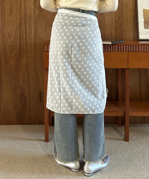 efill(エフィル)の「ドット フラワー シアー レイヤード 巻きスカート(スカート・レディース・ホワイト・FREE)」の20枚目の写真