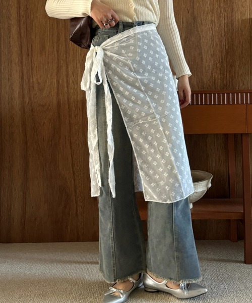 efill(エフィル)の「ドット フラワー シアー レイヤード 巻きスカート(スカート・レディース・ホワイト・FREE)」の15枚目の写真