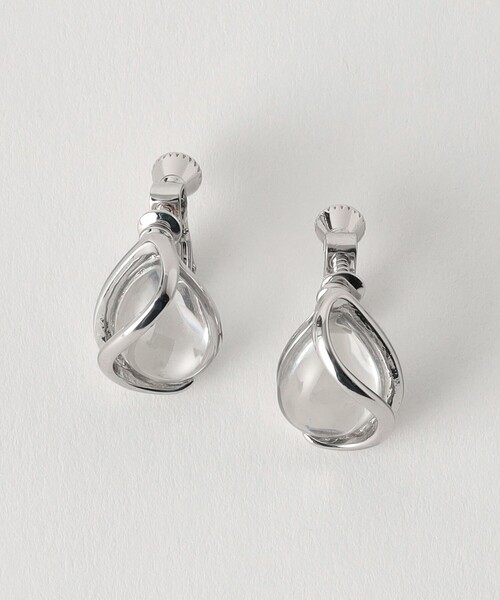 green label relaxing（グリーンレーベルリラクシング）の「クリア シズク メタルフレーム イヤリング（イヤリング・レディース・ゴールド/シルバー/コバルトブルー・FREE）」の3枚目の写真