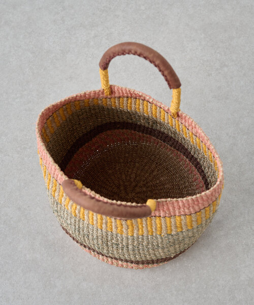 BEARDSLEY(ビアズリー)の「アバカタルバッグ(かごバッグ・レディース・サーモンピンク/サンドベージュ・FREE)」の15枚目の写真