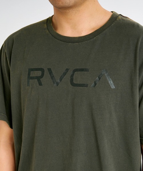 RVCA(ルーカ)の「RVCA メンズ RVCA PFP SS Tシャツ 【2025年春夏モデル】/ルーカロゴクルーネック半袖Tシャツ(Tシャツ/カットソー・メンズ・ブラック系その他/ブルー系その他/オフホワイト・LARGE/MEDIUM/X-LARGE/SMALL)」の13枚目の写真
