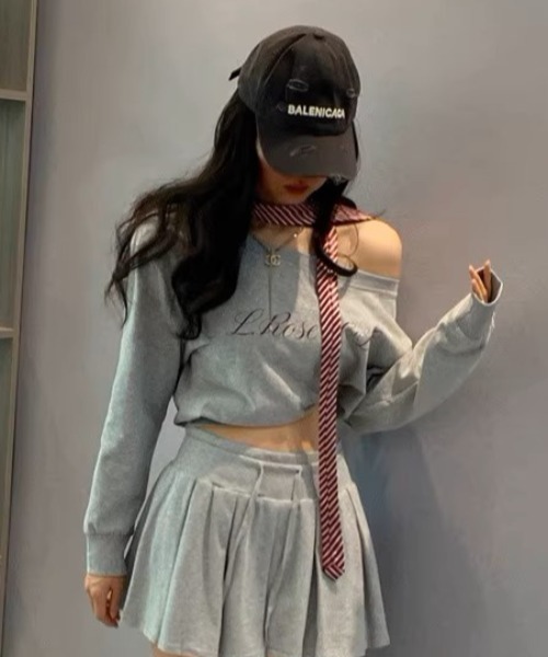 .KOM(ドットコム)の「A'GEM/9 × .kom 『.Kom/ドットケーオーエム』 ワンショルダートップス(Tシャツ/カットソー・レディース・グレー・S)」の7枚目の写真