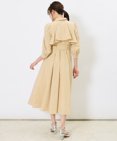 AND COUTURE（アンドクチュール）の「ストライプフリルケープワンピース（ワンピース・レディース・ベージュ系その他/ホワイト系その他/ブルー系その他/グレー系その他・FREE）」の9枚目の写真