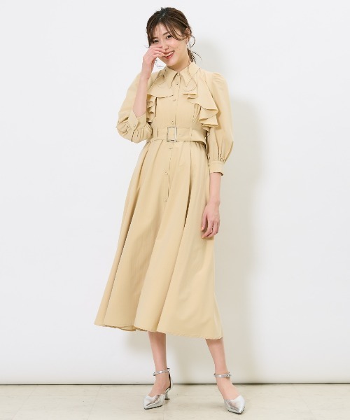 AND COUTURE（アンドクチュール）の「ストライプフリルケープワンピース（ワンピース・レディース・ベージュ系その他/ホワイト系その他/ブルー系その他/グレー系その他・FREE）」の11枚目の写真
