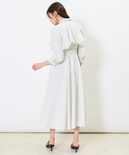 AND COUTURE（アンドクチュール）の「ストライプフリルケープワンピース（ワンピース・レディース・ベージュ系その他/ホワイト系その他/ブルー系その他/グレー系その他・FREE）」の18枚目の写真