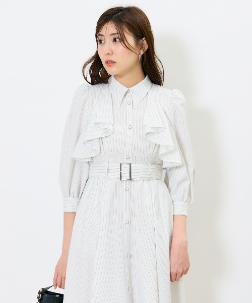 AND COUTURE（アンドクチュール）の「ストライプフリルケープワンピース（ワンピース・レディース・ベージュ系その他/ホワイト系その他/ブルー系その他/グレー系その他・FREE）」の21枚目の写真
