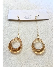 【Le soleil】可憐に揺れる　ドイツ製アクリルピアス(MA)