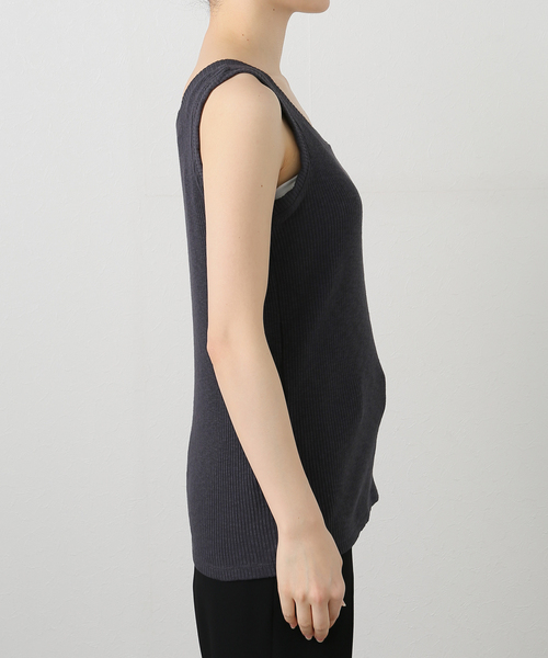 JOURNAL STANDARD relume（ジャーナルスタンダード　レリューム）の「コットンスラブリブタンクトップ（タンクトップ・レディース・ベージュ/アイボリー/チャコールグレー・FREE）」の11枚目の写真