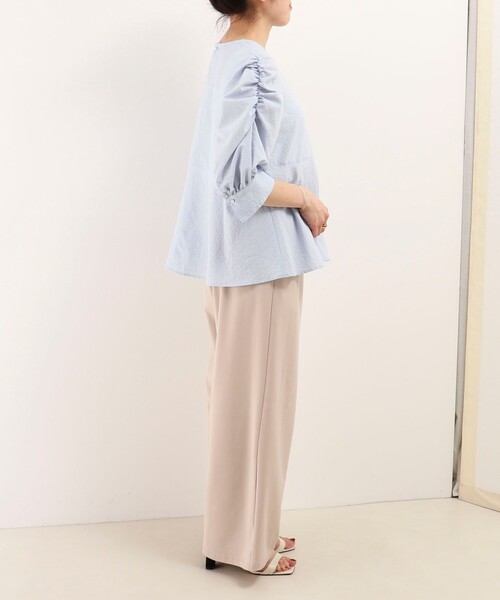 MICO COULIER(ミコクリエ)の「カラミタンブラーブラウス(シャツ/ブラウス・レディース・サックスブルー/ブラック/オフホワイト・38)」の6枚目の写真