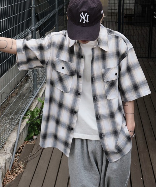 WEGO（ウィゴー）の「WEGO/オンブレチェック半袖シャツ（シャツ/ブラウス・メンズ・その他2/その他1/その他4/その他3/その他6/その他5/その他7・SMALL/LARGE/MEDIUM）」の21枚目の写真