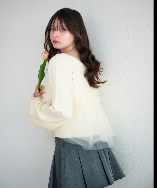 fupel（フぺル）の「tulle ruffle peplum tops / チュールフリルペプラムトップス（ニット/セーター・レディース・アイボリー/ライトグリーン・FREE）」の10枚目の写真