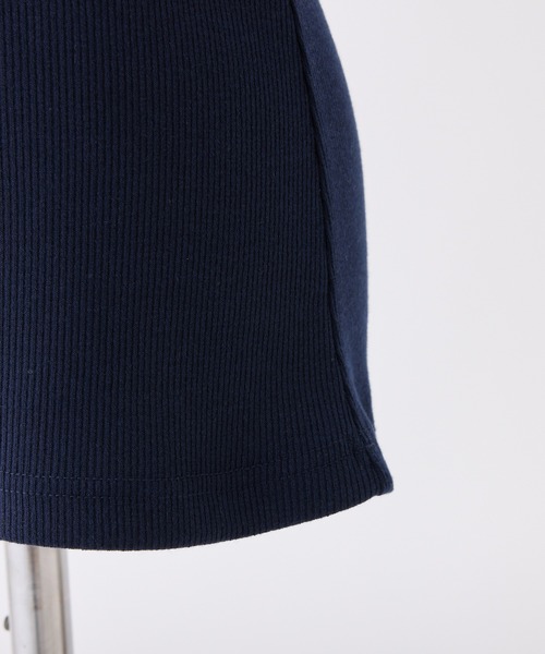 one after another NICE CLAUP（ワンアフターアナザーナイスクラップ）の「シャツドッキングレイヤードトップス（Tシャツ/カットソー・レディース・ブラック/ベージュ/ネイビー/オフホワイト/杢グレー・FREE）」の6枚目の写真