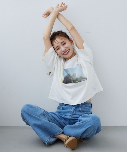 mysty woman（ミスティウーマン）の「【花盛友里さんコラボ】コラボフォトショートTシャツ 493897（Tシャツ/カットソー・レディース・ホワイト系その他4/ホワイト系その他2/ホワイト系その他3/ホワイト系その他・FREE）」の21枚目の写真