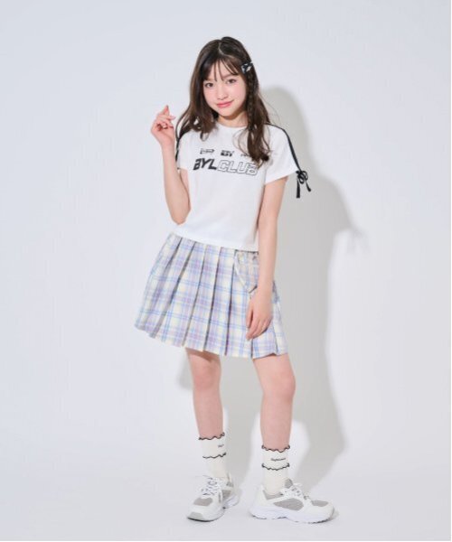 by LOVEiT（バイラビット）の「【Cuugal掲載】袖リボンラインＴシャツ（Tシャツ/カットソー・キッズ・オフホワイト/ネイビー/レッド・160cm/120cm/130cm/150cm/140cm）」の4枚目の写真