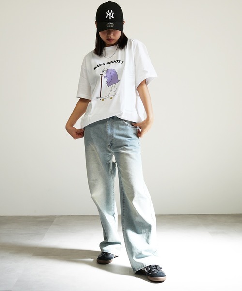 BASIS(ベイシス)の「BABA SHOOTロゴ ユニセックス プリントTシャツ(Tシャツ/カットソー・レディース・ホワイト・MEDIUM/LARGE)」の19枚目の写真