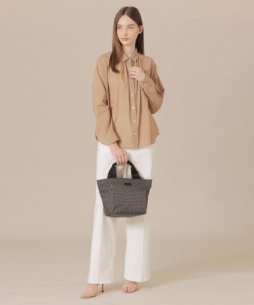 MACKINTOSH LONDON(マッキントッシュ ロンドン)の「【WEB・一部店舗限定】コットンボイルブラウス(シャツ/ブラウス・レディース・ネイビー/イエロー/ベージュ・38)」の5枚目の写真