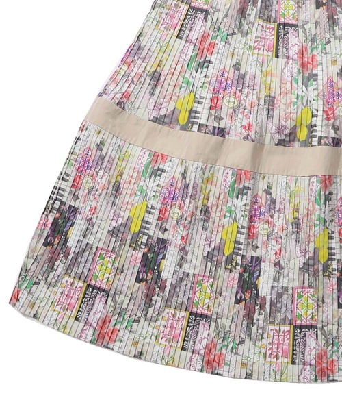 552208：シチリアイメージプリント ティアードプリーツスカート  