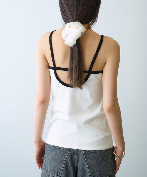 CODE A（コードエー）の「design cut camisole（タンクトップ・レディース・ブラック系4/ホワイト系5/ブラック/ホワイト・00）」の10枚目の写真