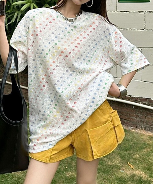 HOOK(フック)の「【HOOK】for girls アートプリントTシャツ (SS)(Tシャツ/カットソー・レディース・ダークグレー/ピンク/ホワイト/ライトグレー/ライトブルー/グレー・FREE)」の2枚目の写真