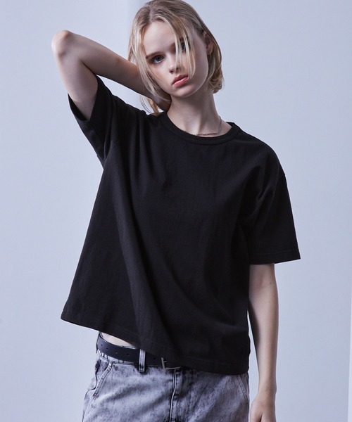 スリムフィット コンパクトショートTシャツ（Tシャツ/カットソー