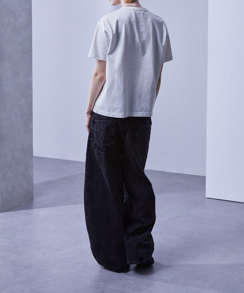 Loose/ルース(ルース)の「スリムフィット コンパクトショートTシャツ(Tシャツ/カットソー・メンズ・ホワイト/ブラック/チャコールグレー/ブルー・S/M/L)」の13枚目の写真