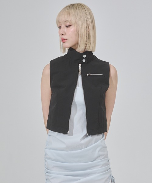 ENVYM（アンビー）の「ジップポイントベスト（ベスト・レディース・アイボリー/ブラック/カーキ・FREE）」の13枚目の写真