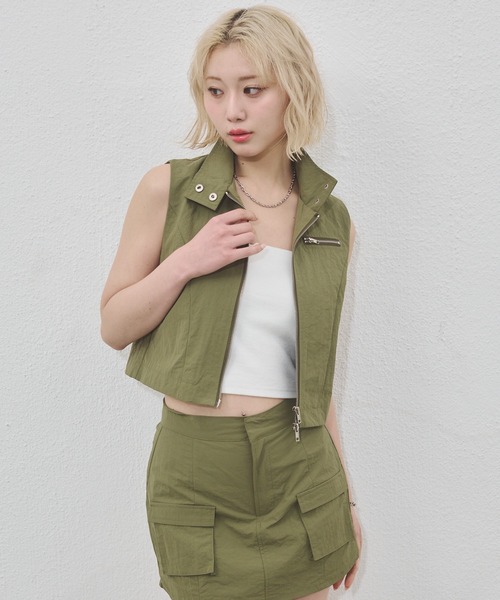 ENVYM（アンビー）の「ジップポイントベスト（ベスト・レディース・アイボリー/ブラック/カーキ・FREE）」の18枚目の写真