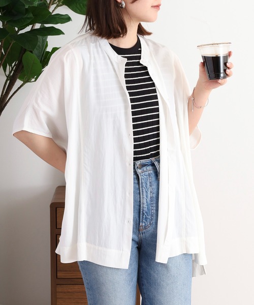 atONE(アットワン)の「RNクールタッチ接触冷感前開きワイドブラウス(シャツ/ブラウス・レディース・ベージュ/ブラック/オフホワイト/ブルー・L/M/3L/LL)」の5枚目の写真