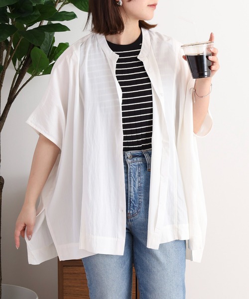 atONE(アットワン)の「RNクールタッチ接触冷感前開きワイドブラウス(シャツ/ブラウス・レディース・ベージュ/ブラック/オフホワイト/ブルー・L/M/3L/LL)」の6枚目の写真
