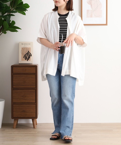 atONE(アットワン)の「RNクールタッチ接触冷感前開きワイドブラウス(シャツ/ブラウス・レディース・ベージュ/ブラック/オフホワイト/ブルー・L/M/3L/LL)」の8枚目の写真
