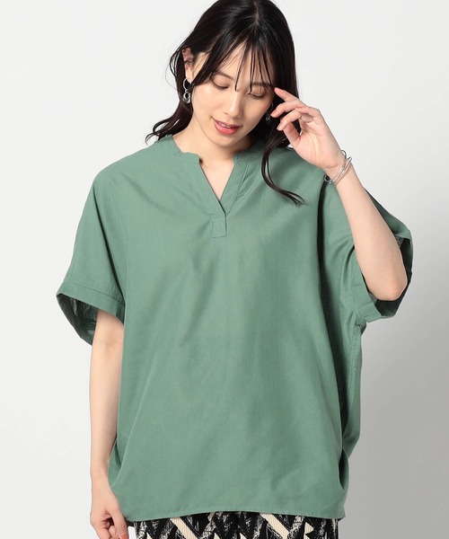 Grand PARK（グランドパーク）の「爽やか吸水速乾リネン　スキッパーシャツ（シャツ/ブラウス・レディース・ネイビー/ラベンダー/イエロー/ホワイト/グリーン/サックスブルー・FREE）」の2枚目の写真