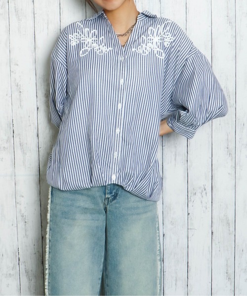 GORGE(ゴージ)の「《立体コード刺繍×ゆるシルエット》レディース シャツブラウス 五分袖 春夏秋(シャツ/ブラウス・レディース・ピンク/オフホワイト/イエロー/その他5・F)」の4枚目の写真