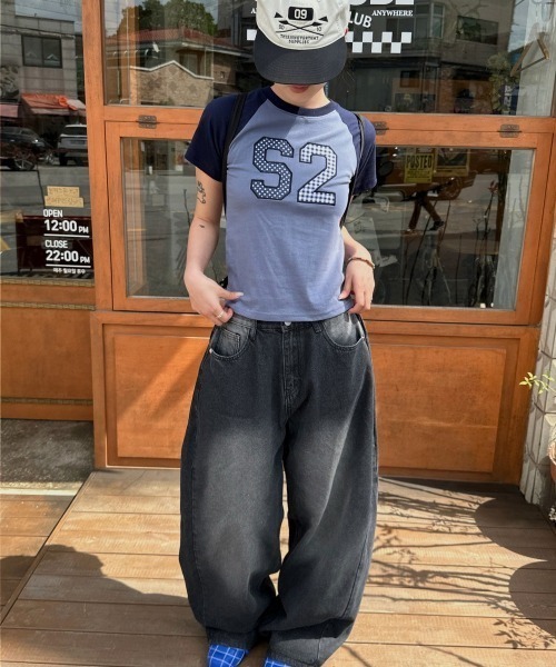almo(アルモ)の「【LAMPOON】スーパールーズバルーンデニムパンツ(デニムパンツ・レディース・ライトブルー/ブラック/ダークブルー・SMALL/MEDIUM/LARGE)」の7枚目の写真