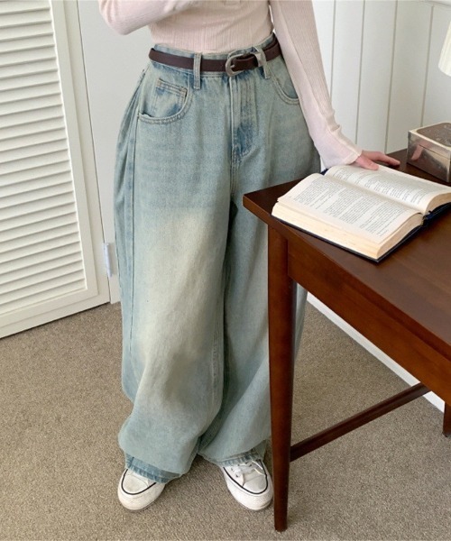 almo(アルモ)の「【LAMPOON】スーパールーズバルーンデニムパンツ(デニムパンツ・レディース・ライトブルー/ブラック/ダークブルー・SMALL/MEDIUM/LARGE)」の11枚目の写真