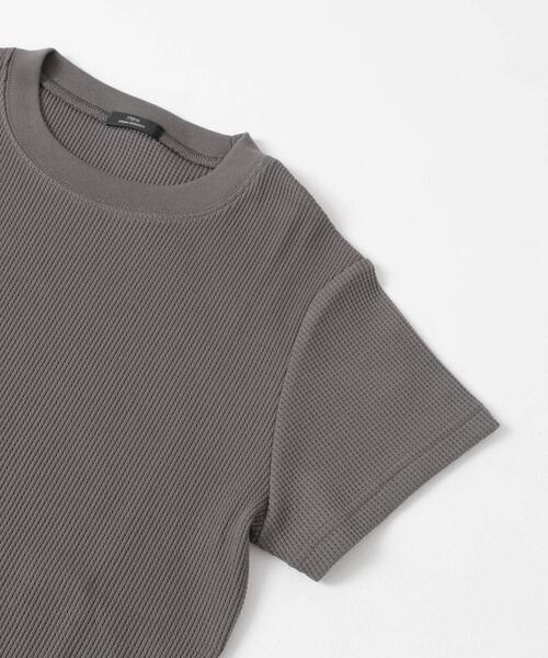 ITEMS URBANRESEARCH(アイテムズ アーバンリサーチ)の「ワッフル半袖Tシャツ(Tシャツ/カットソー・レディース・ホワイト/ベージュ/グレー/チャコールグレー・FREE)」の13枚目の写真