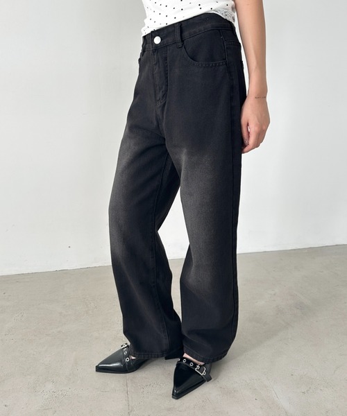 Bamm(バム)の「ルーズワイドデニムパンツ(デニムパンツ・レディース・ブラック・M/L)」の2枚目の写真