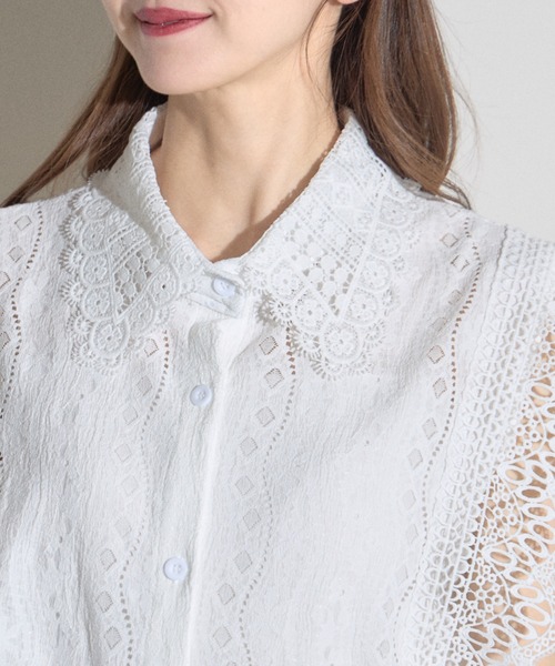 Fletta ノースリーブレースブラウス鈴蘭刺繍パンツ上下セット　韓国ブランド 総レースノースリーブトップス