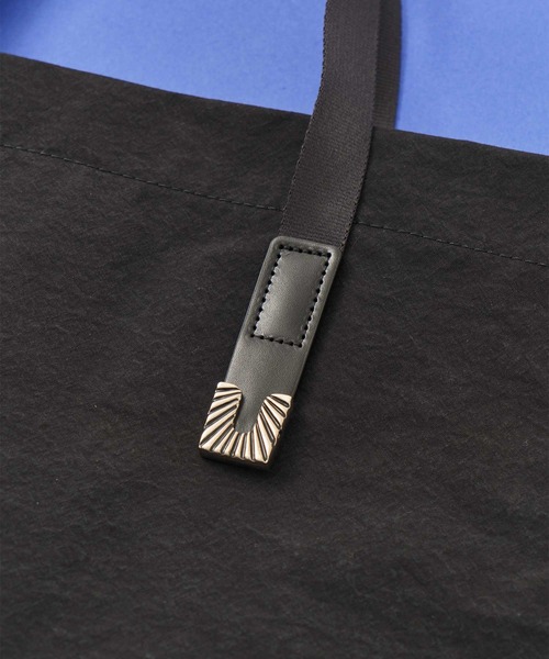 TOGA】トーガ スクエアチップトートバッグ