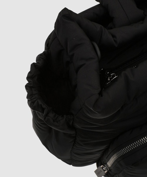 MARNI(マルニ)の「PUFF / EWトートバッグ(ショルダーバッグ・メンズ・ブラック・ONE SIZE)」の7枚目の写真